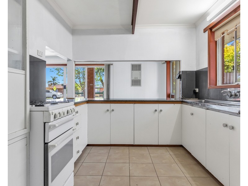 31 Regent Street, Moama NSW 2731