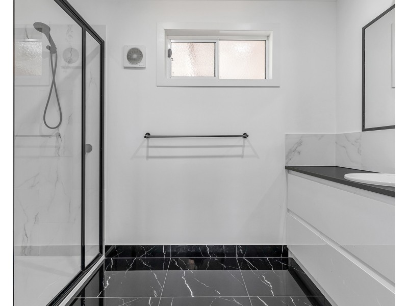 31 Regent Street, Moama NSW 2731