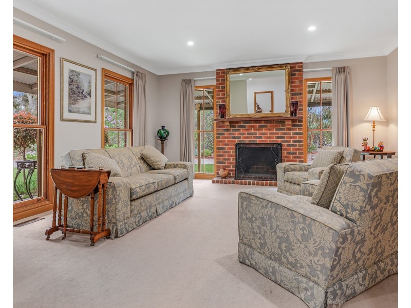63 Schoeffel Drive, Echuca VIC 3564