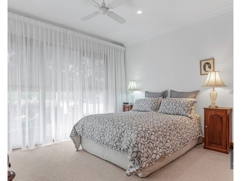 63 Schoeffel Drive, Echuca VIC 3564