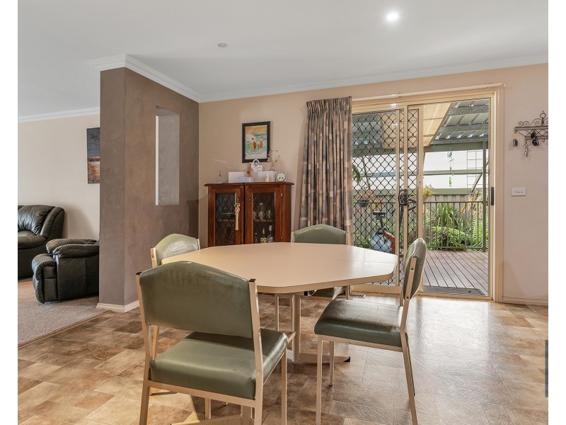 11 Paradise Place, Moama NSW 2731