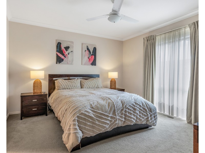 11 Paradise Place, Moama NSW 2731