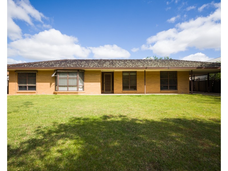 115 Campaspe Esplanade, Echuca VIC 3564