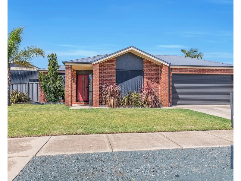 14 Paroo Street, Echuca VIC 3564