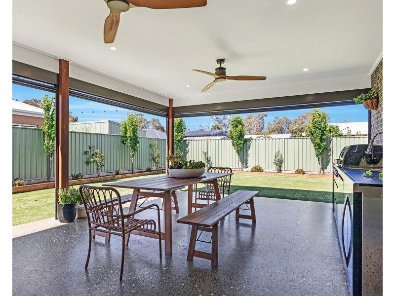 36 Mayflower Drive, Moama NSW 2731