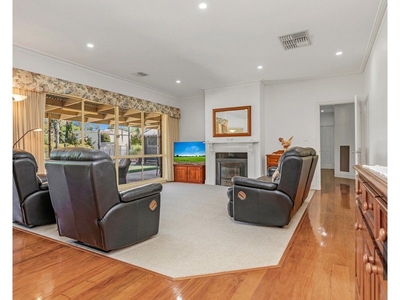 10 Ainsley Court, Echuca VIC 3564