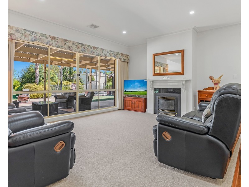 10 Ainsley Court, Echuca VIC 3564