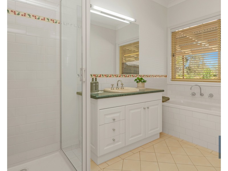 10 Ainsley Court, Echuca VIC 3564