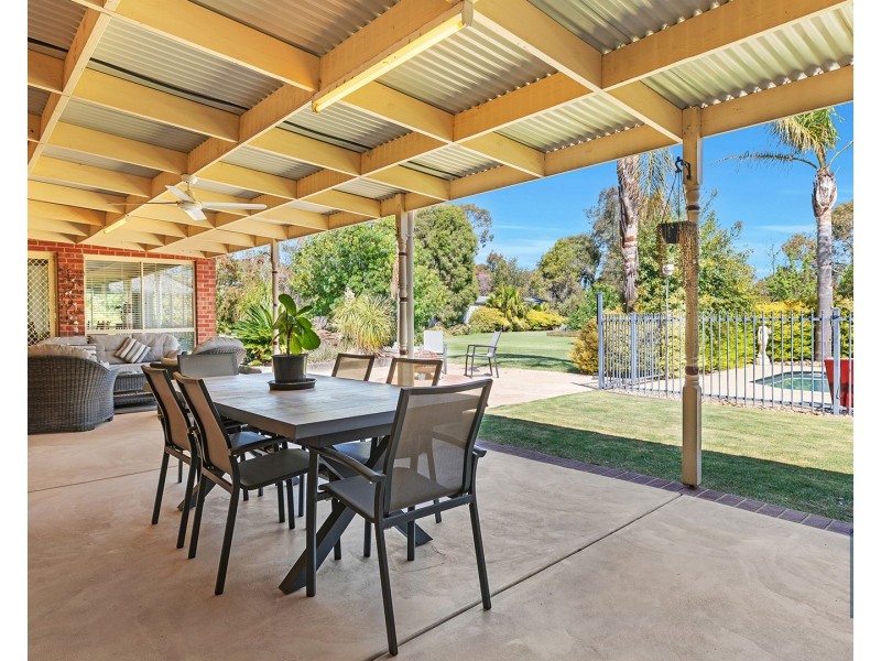 10 Ainsley Court, Echuca VIC 3564