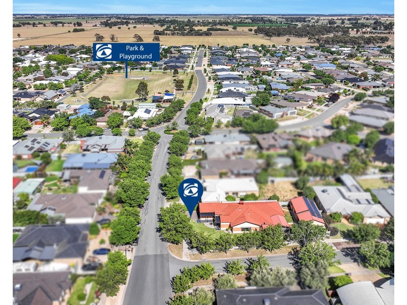 4 Park Avenue, Echuca VIC 3564