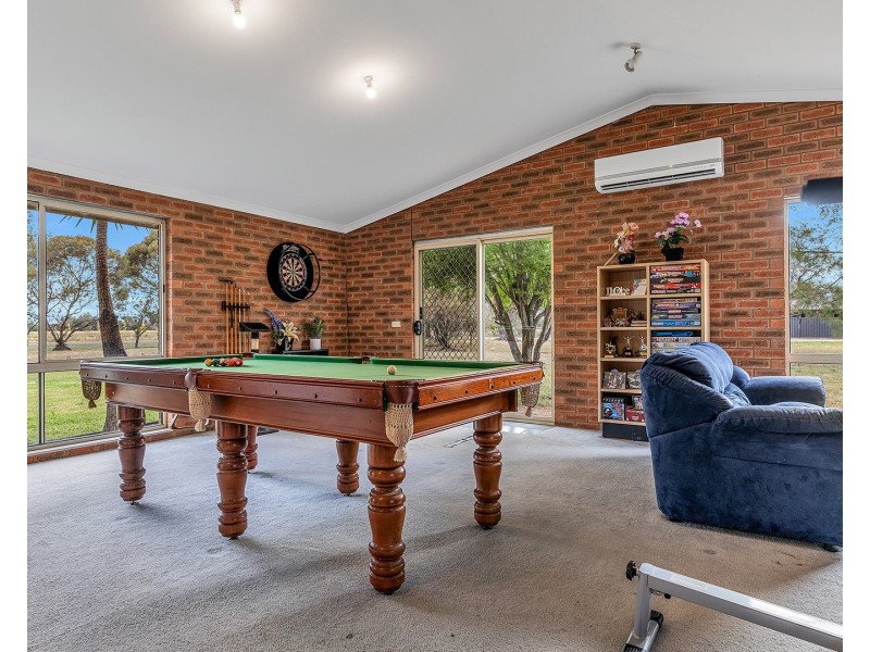 93 Kelsh Road, Echuca VIC 3564
