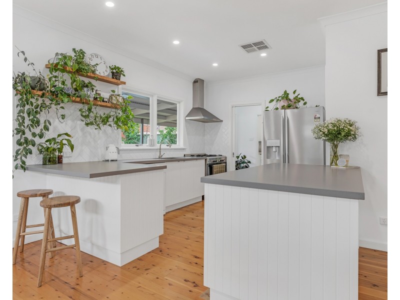 16 Premier Street, Echuca VIC 3564