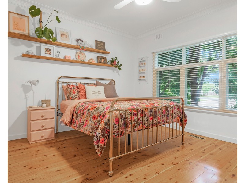 16 Premier Street, Echuca VIC 3564
