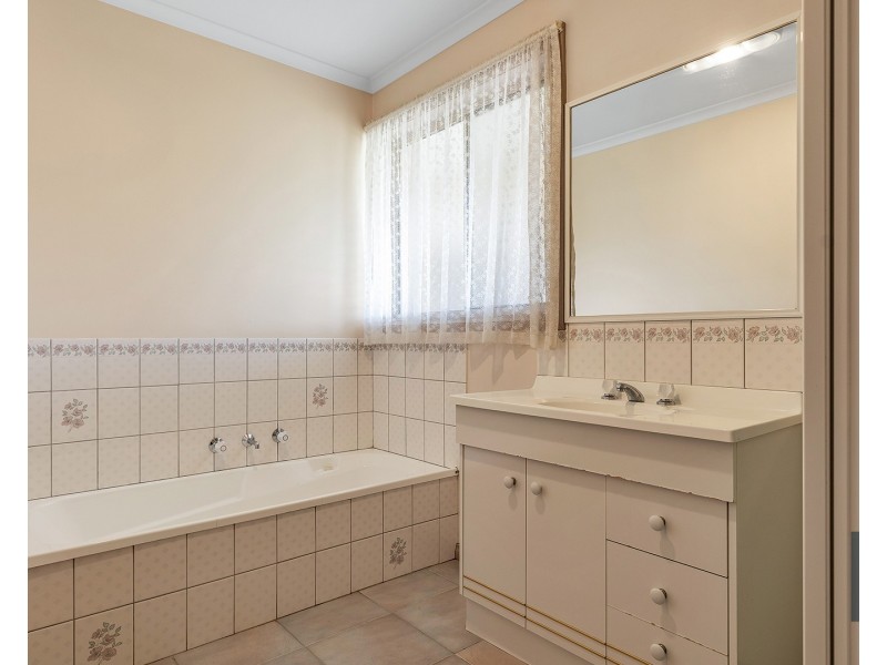 4 Rob Roy Court, Echuca VIC 3564