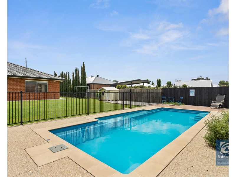 14 Durif Drive, Moama NSW 2731