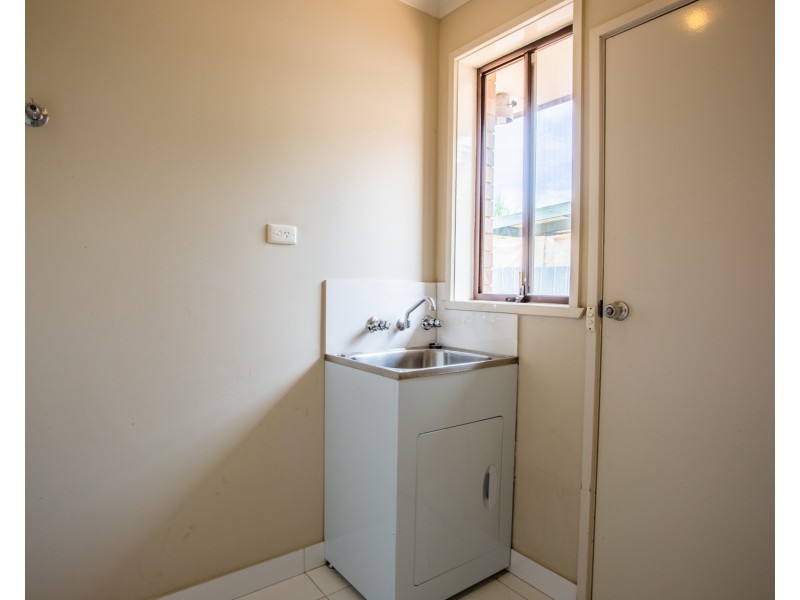 2/37 Premier Street, Echuca VIC 3564