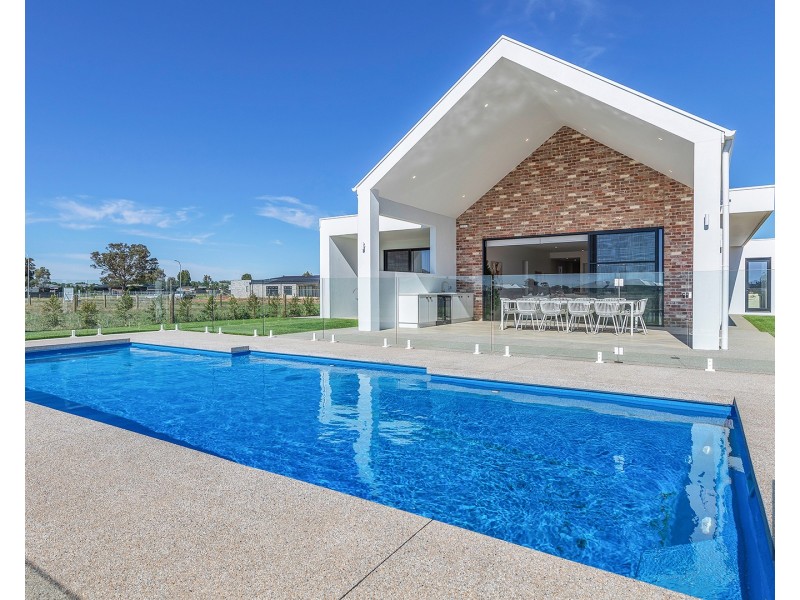 6 Kestrel Street, Moama NSW 2731
