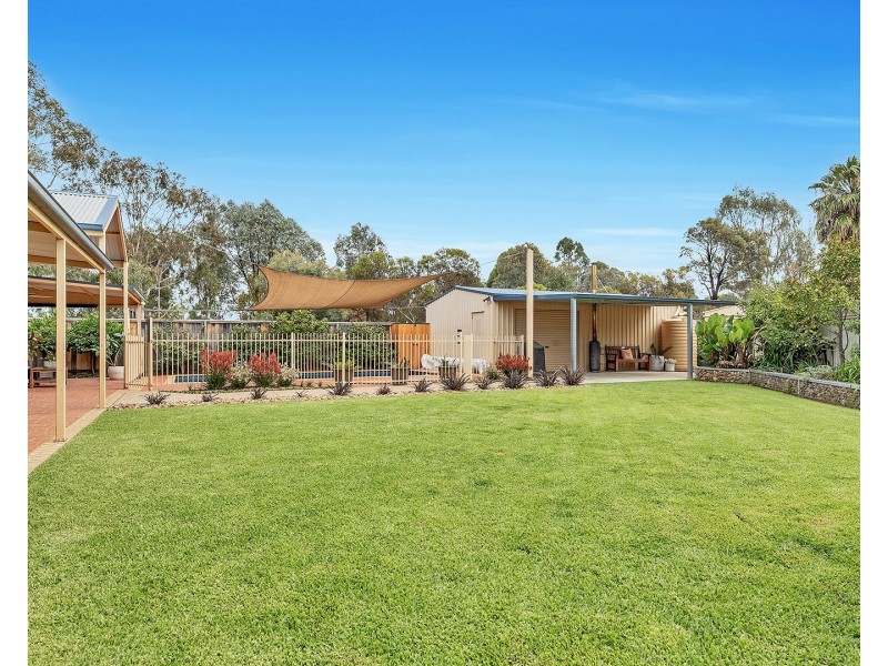 18 Orkney Court, Moama NSW 2731
