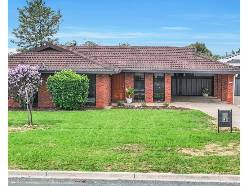 17 Kinsey Street, Moama NSW 2731