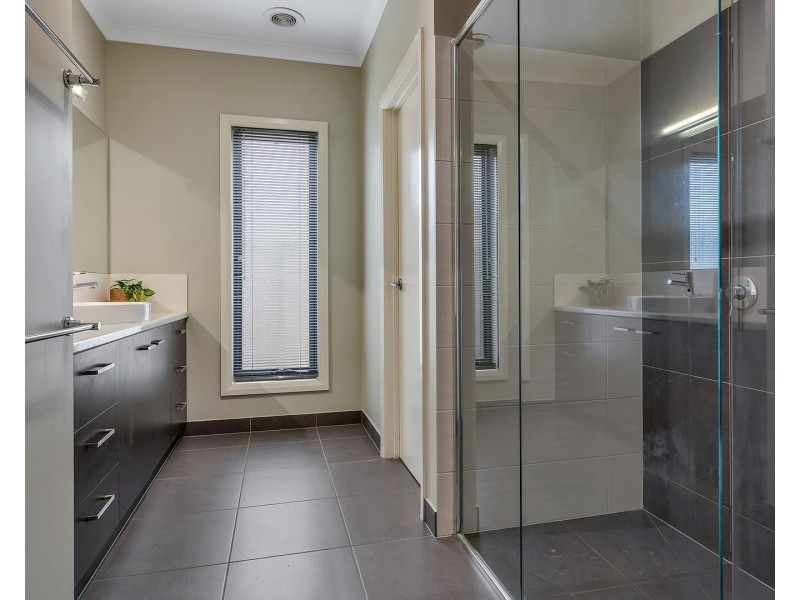 11 Westin Place, Echuca VIC 3564