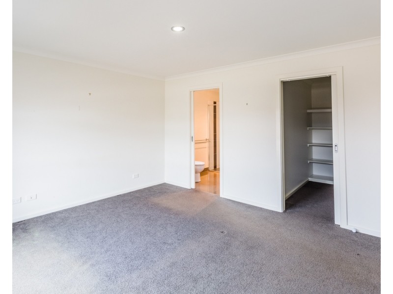 27 Lynch Drive, Echuca VIC 3564