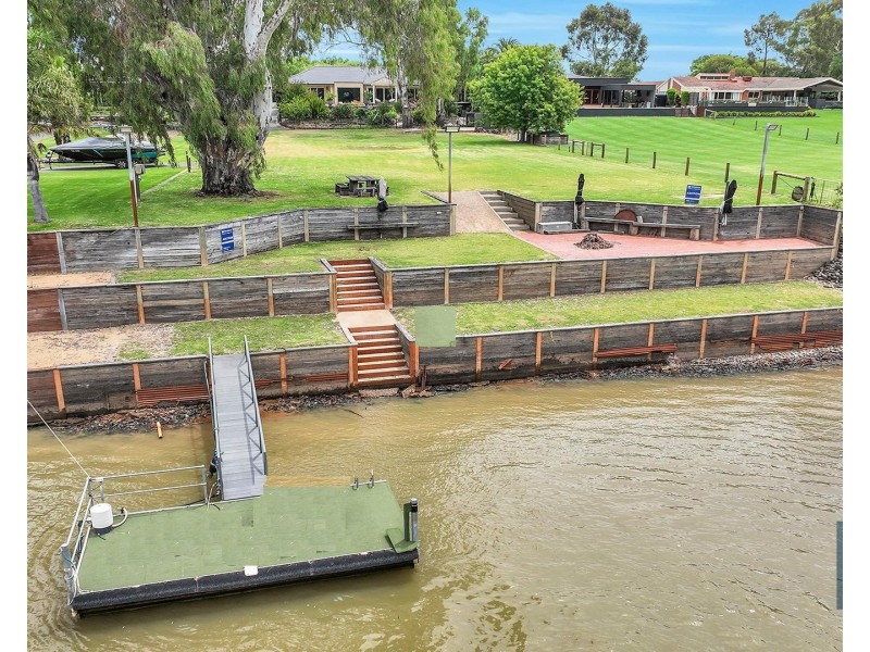 94 Wharparilla Drive, Echuca VIC 3564