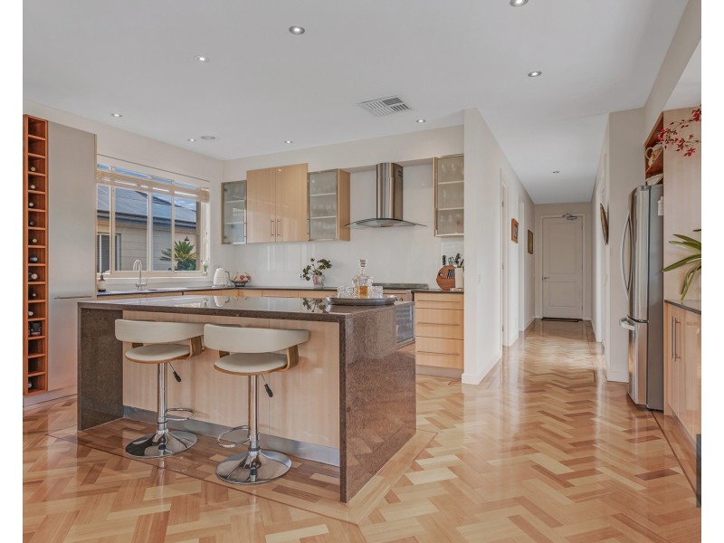 94 Wharparilla Drive, Echuca VIC 3564