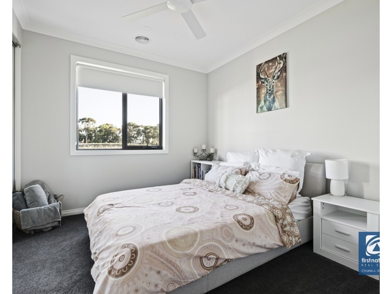 10 Wild Oat Drive, Echuca VIC 3564