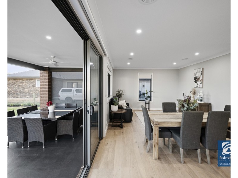 10 Wild Oat Drive, Echuca VIC 3564