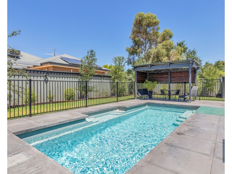 39 Park Avenue, Echuca VIC 3564