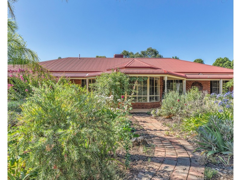85 Fehring Lane, Echuca VIC 3564