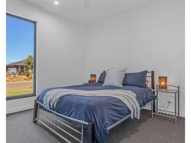 48 Whistler Circuit, Moama NSW 2731