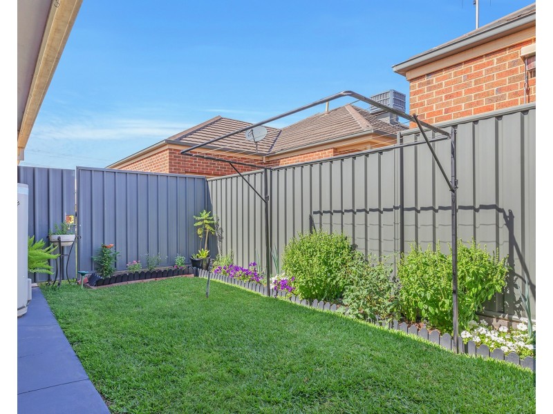 2/34 Blair Street, Moama NSW 2731