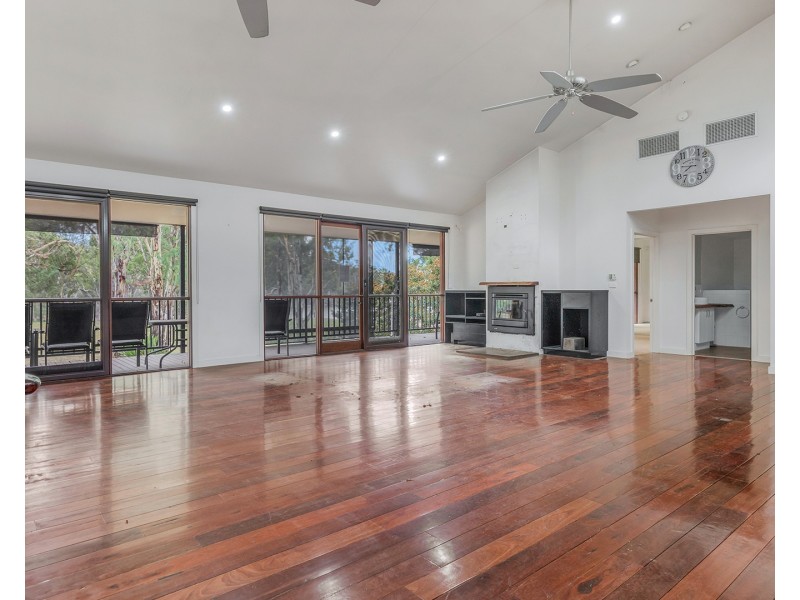 1725 Perricoota Road, Moama NSW 2731