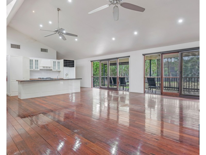 1725 Perricoota Road, Moama NSW 2731