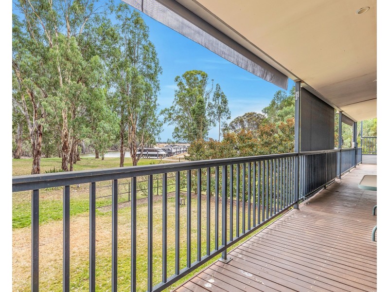 1725 Perricoota Road, Moama NSW 2731