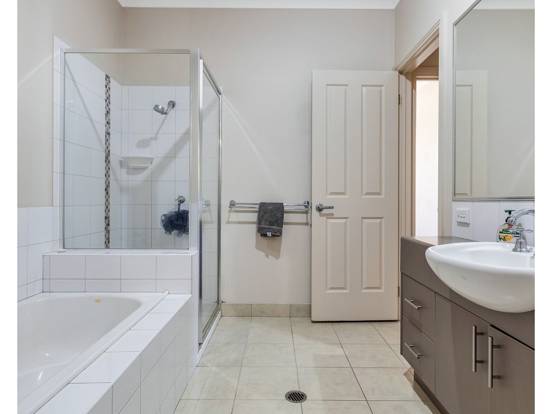 8/6 Warden Street, Moama NSW 2731