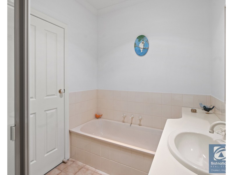 2/72 Hopwood Street, Echuca VIC 3564