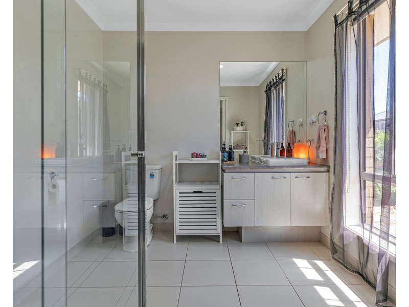 10 Marsanne Drive, Moama NSW 2731