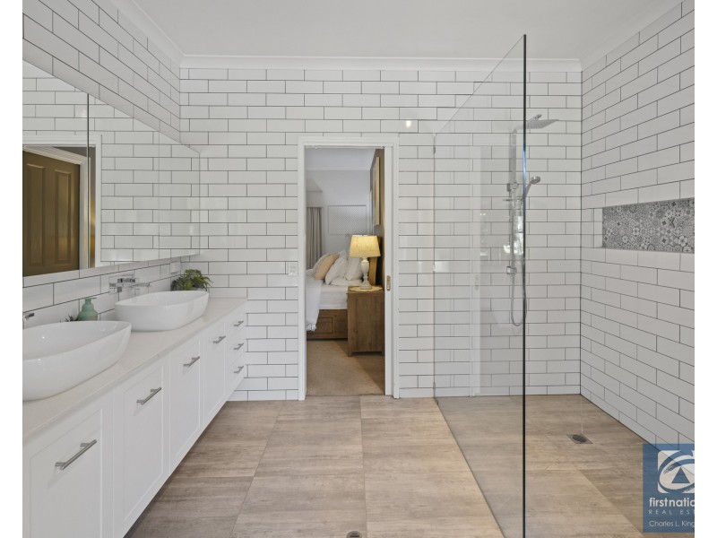 16 Baldwin Court, Echuca VIC 3564