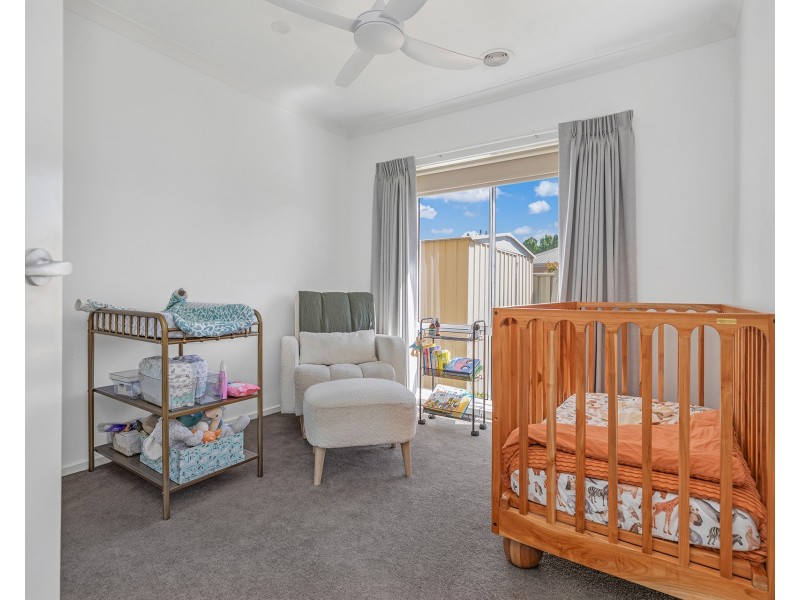 8 Yeovil Court, Echuca VIC 3564