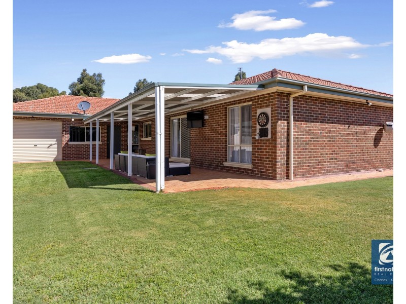 12 Roberts Court, Echuca VIC 3564