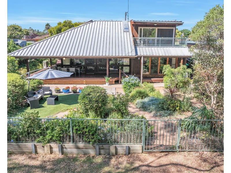 12 Hicks Crescent, Echuca VIC 3564