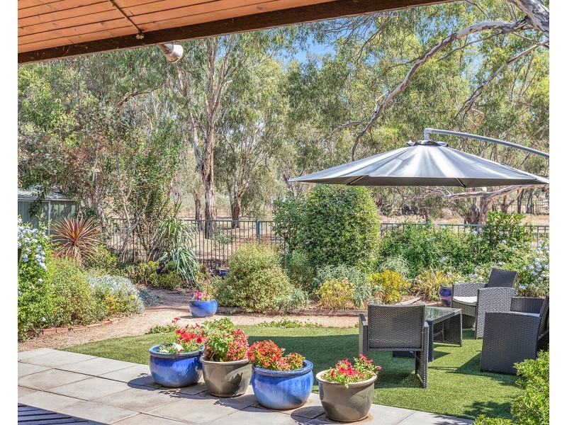 12 Hicks Crescent, Echuca VIC 3564