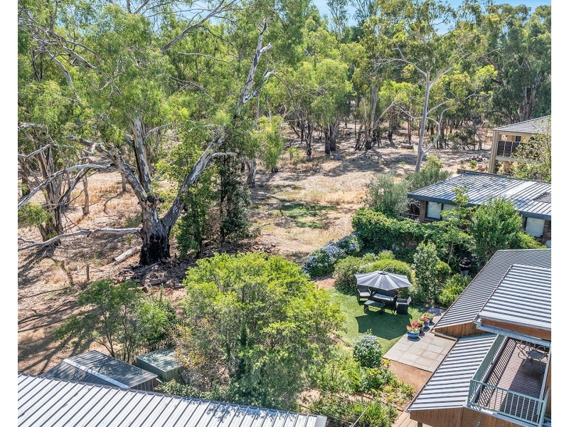 12 Hicks Crescent, Echuca VIC 3564