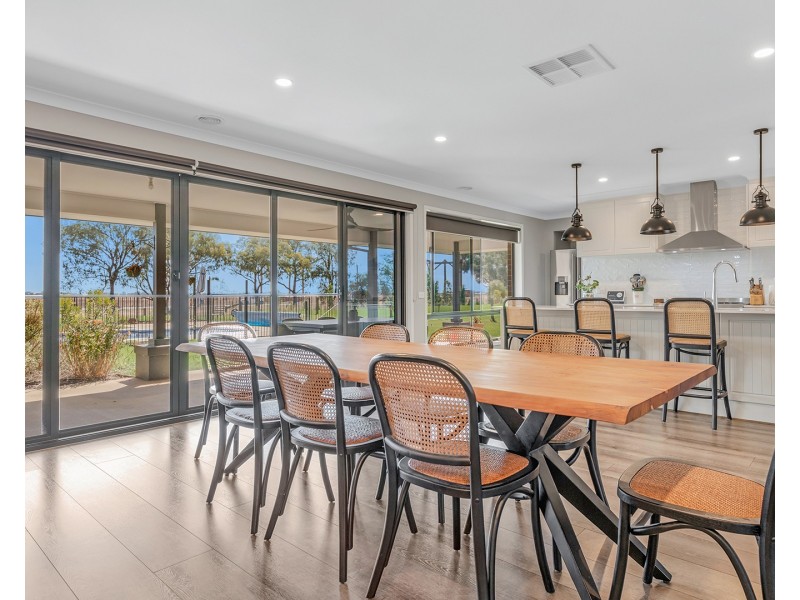 7 Clover Crescent, Echuca VIC 3564