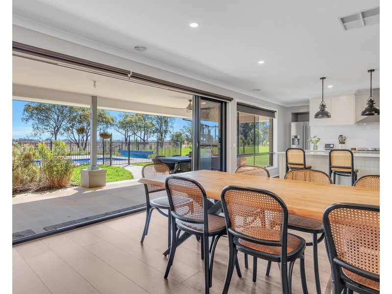 7 Clover Crescent, Echuca VIC 3564