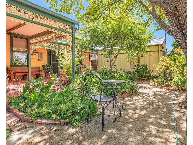 277 High Street, Echuca VIC 3564