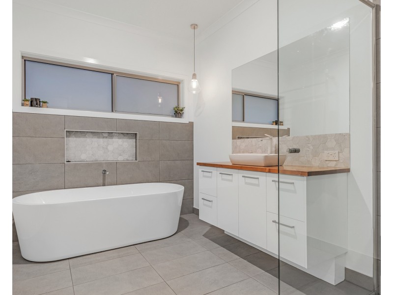 6 Yellow Gum Court, Moama NSW 2731