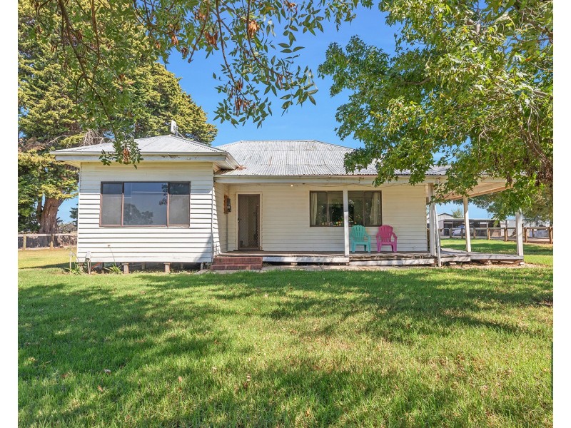 1520 Simmie Road, Strathallan, Echuca VIC 3564